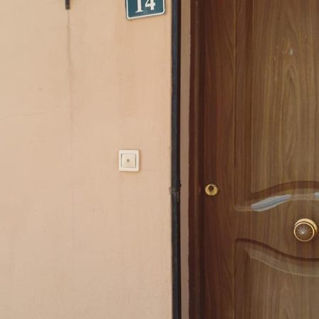 Cozy Rooms In Terraced House Фуeнхирола Екстериор снимка